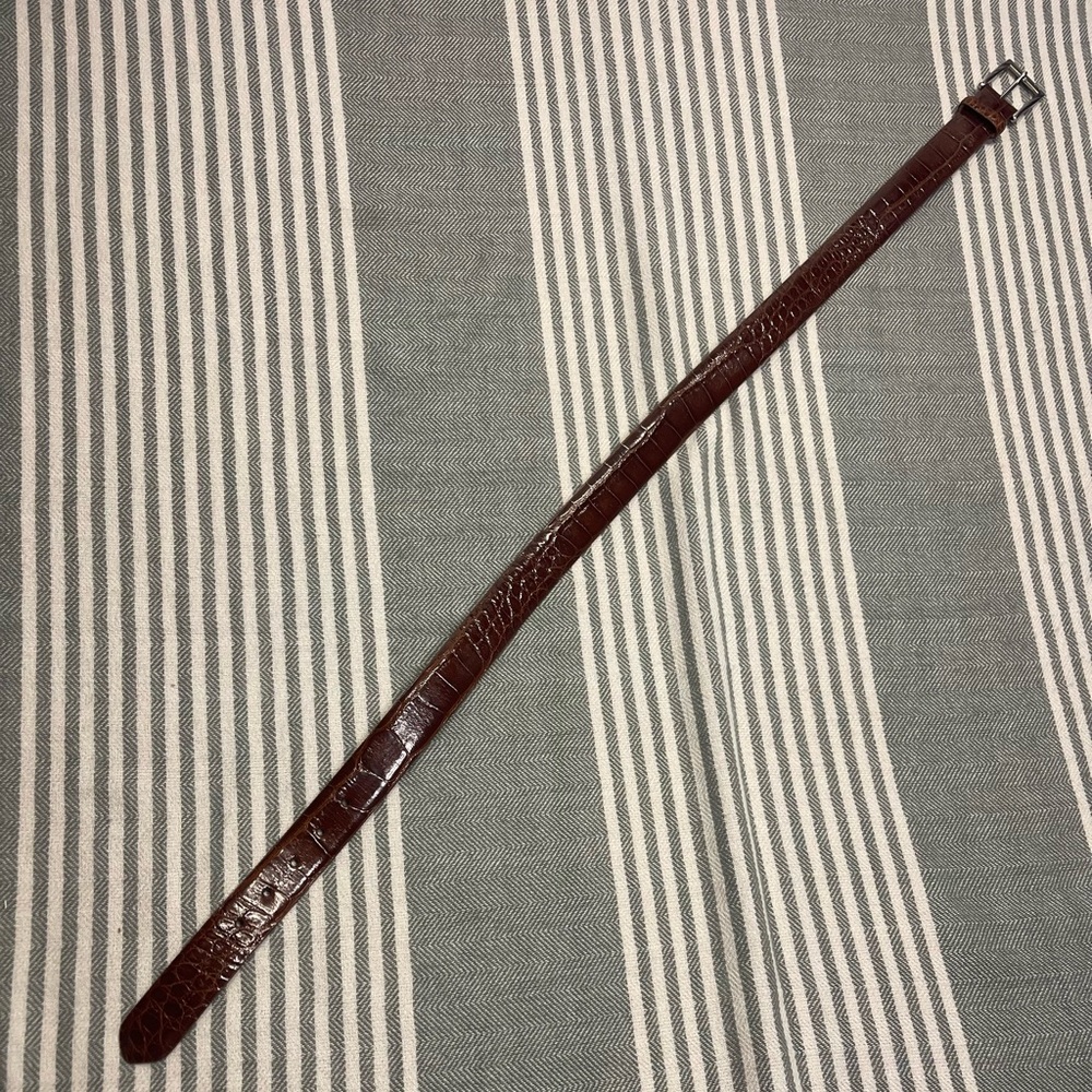 W. Kleinberg Cognac Brown Genuine Alligator Belt Size 36 like new.‎